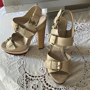 Aldo beige size 37 five inch heels